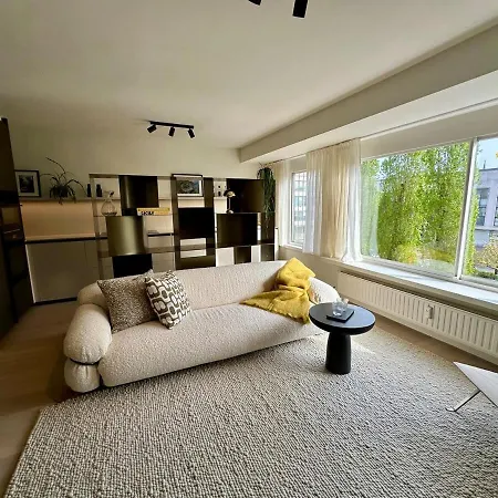Luxury Near The Апартаменты *